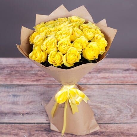 Желтая роза Пени Лайн 25 штук
