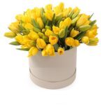 49 тюльпанів у коробці № 50