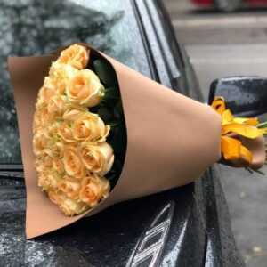 Персиковая роза Пич Аваланч 45 штук