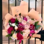 Букет з 25 півонії 