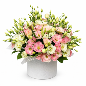 Эустома в шляпной коробке 51 ветка