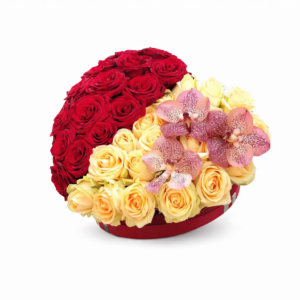 Сердце из роз и экзотической ванды