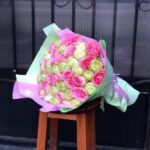 Bright mix of Ecuadorian rose