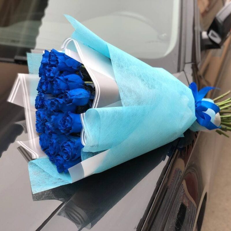 Розы синие 25 шт