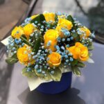 Композиция из 11 желтых роз