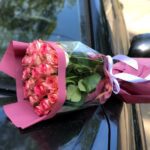 Розовые розы Джумилия 19 штук