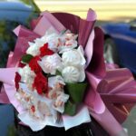 Сладкий букет с розами