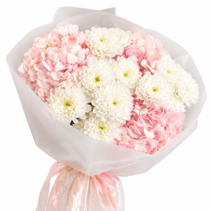 Микс нежной гортензии и кустовой хризантемы
